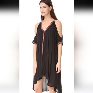 Jack By Bb Dakota black relaxed fit off shoulder embroidered dress size M